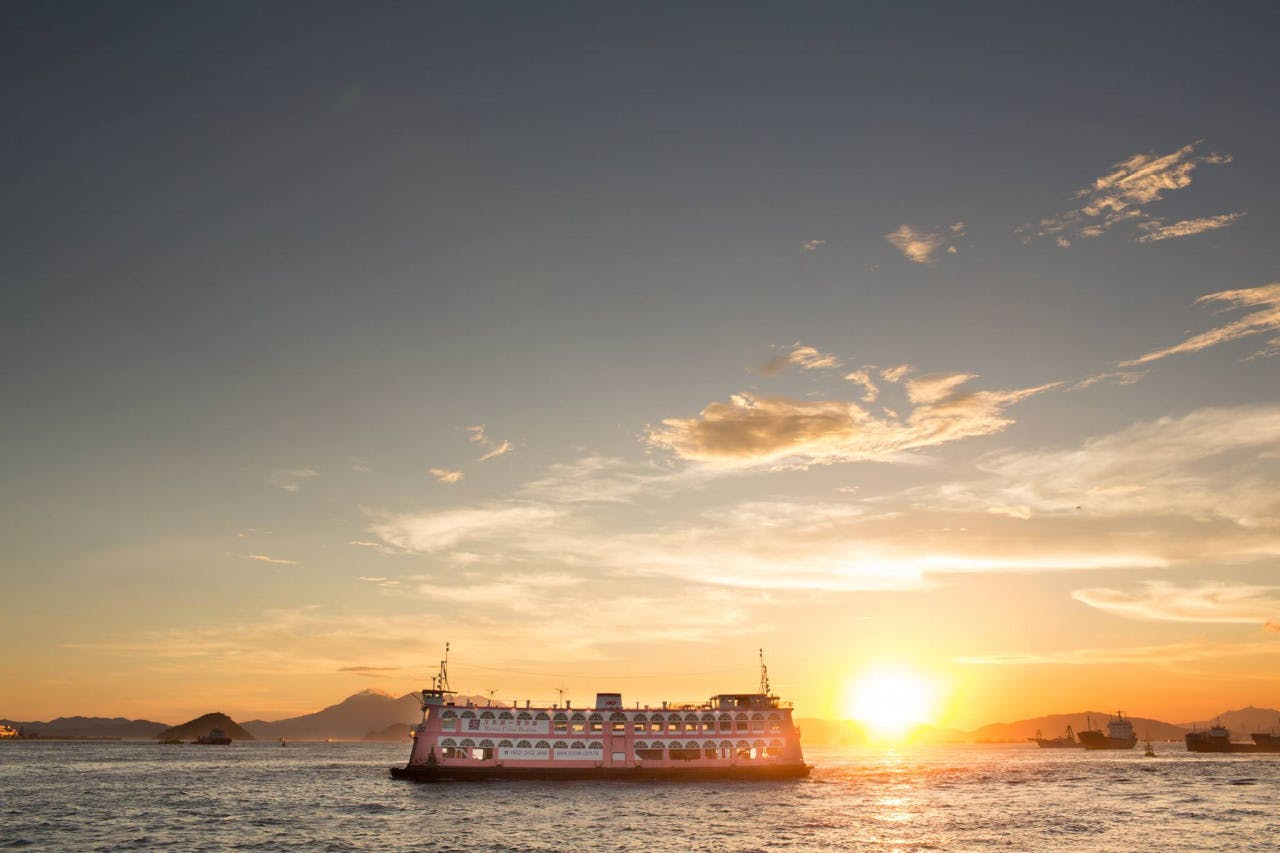 ท่าเรือล่องเรือ Bauhinia - Photo 1 of 5